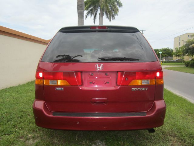 Honda Odyssey 2002 photo 3