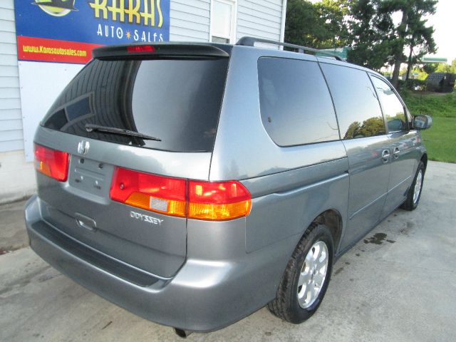 Honda Odyssey 2002 photo 3