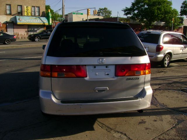 Honda Odyssey 2002 photo 1