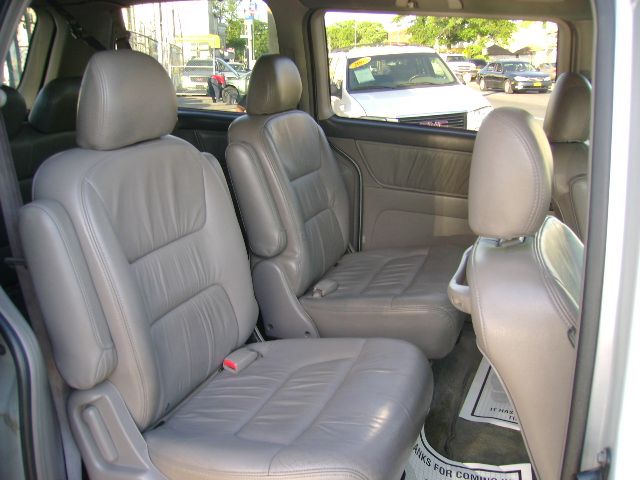 Honda Odyssey 2002 photo 6