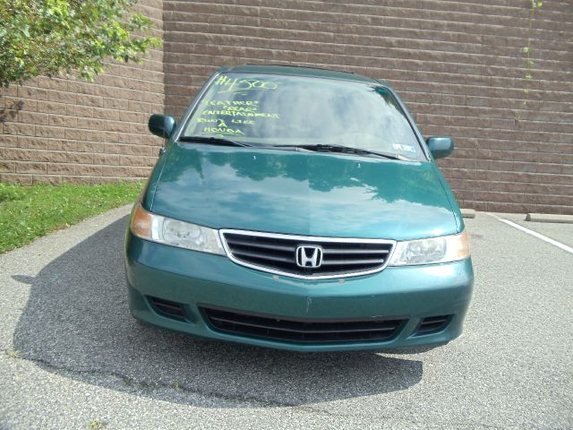 Honda Odyssey 2002 photo 1