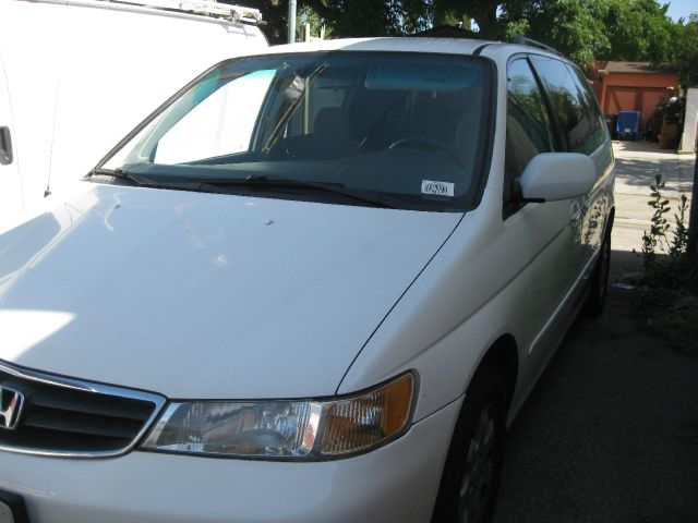 Honda Odyssey 2002 photo 2