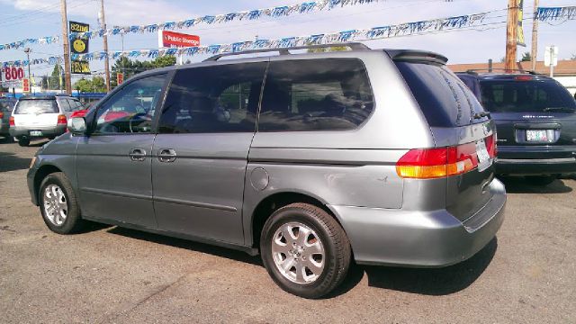 Honda Odyssey 2002 photo 4