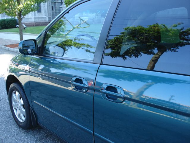 Honda Odyssey Open-top MiniVan