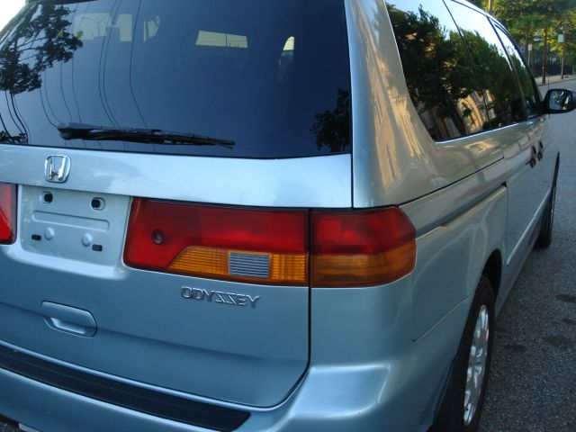 Honda Odyssey 2002 photo 4