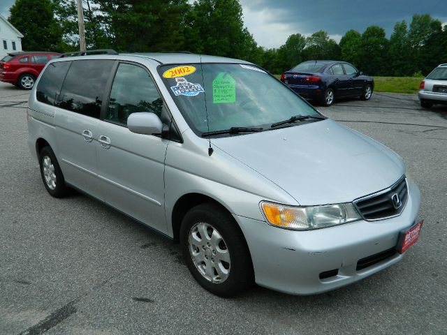 Honda Odyssey 2002 photo 3