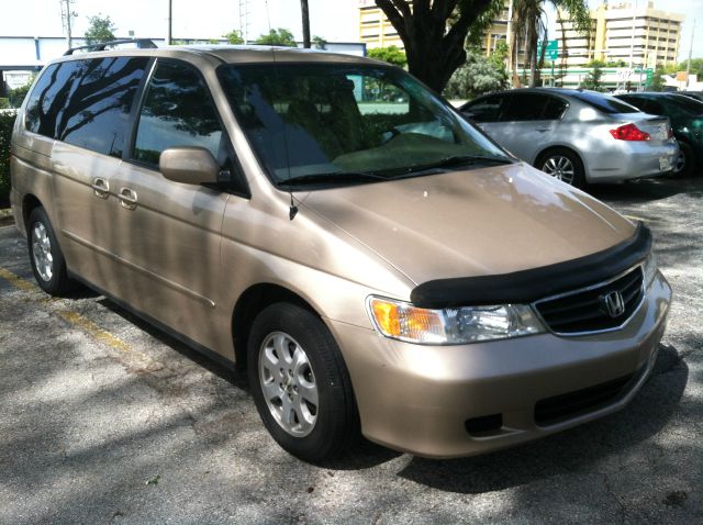 Honda Odyssey 2002 photo 4