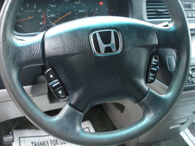 Honda Odyssey 2002 photo 24