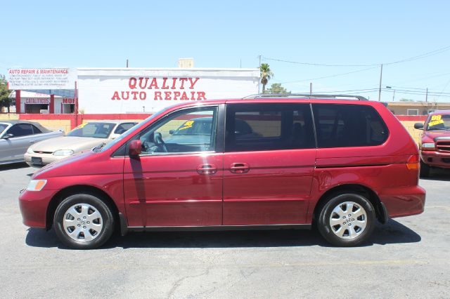 Honda Odyssey 2002 photo 2