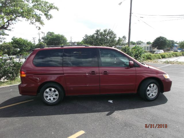 Honda Odyssey 2002 photo 4