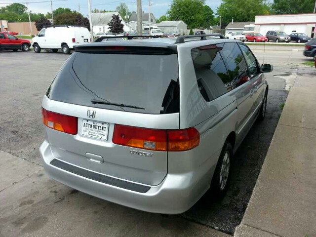 Honda Odyssey 2002 photo 4