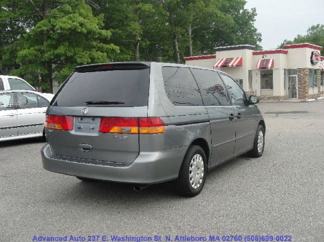 Honda Odyssey 2002 photo 4