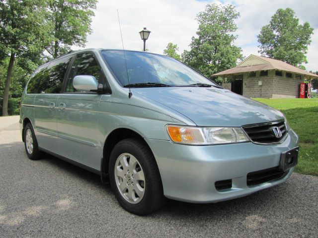 Honda Odyssey 2002 photo 4