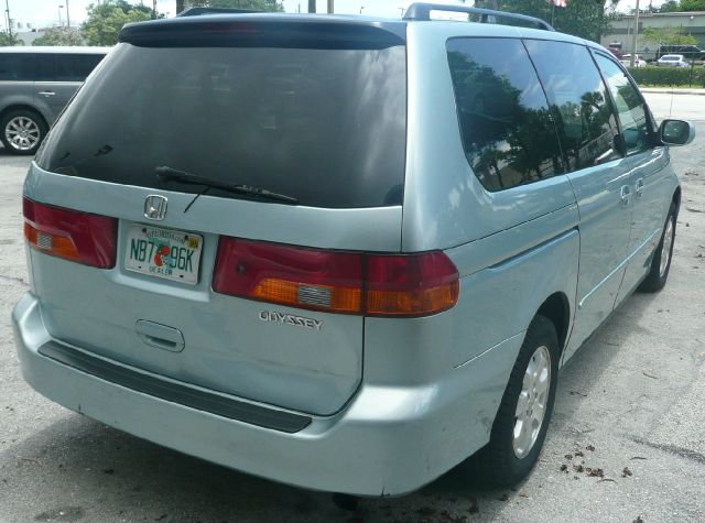 Honda Odyssey 2002 photo 1