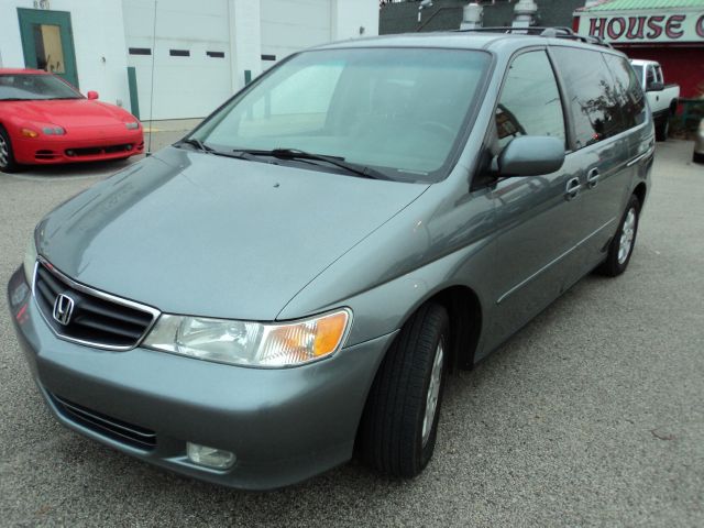 Honda Odyssey 2002 photo 3