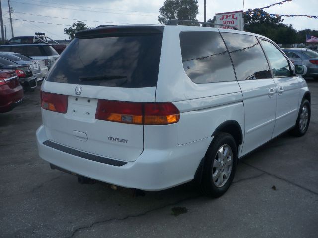 Honda Odyssey 2002 photo 3