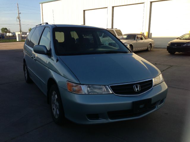 Honda Odyssey 2002 photo 4