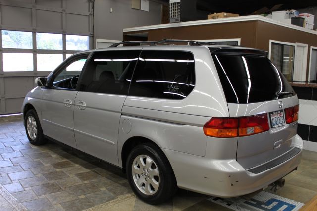 Honda Odyssey 2002 photo 1