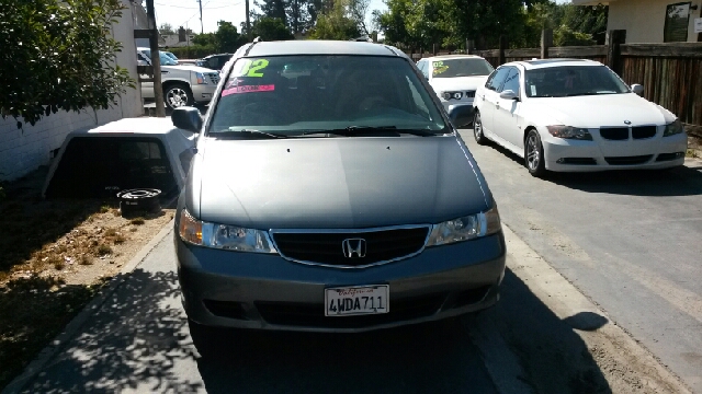 Honda Odyssey 2002 photo 1