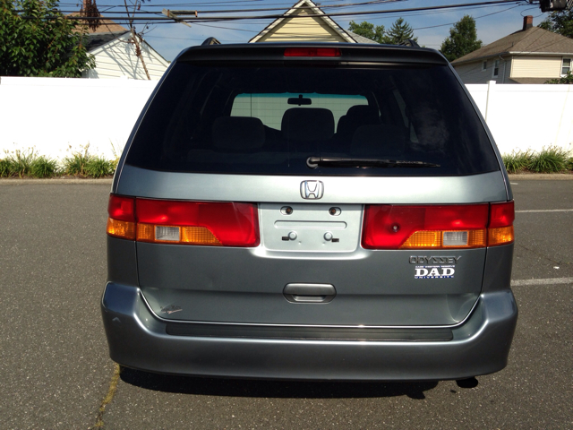 Honda Odyssey 2002 photo 3