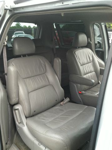 Honda Odyssey 2002 photo 4