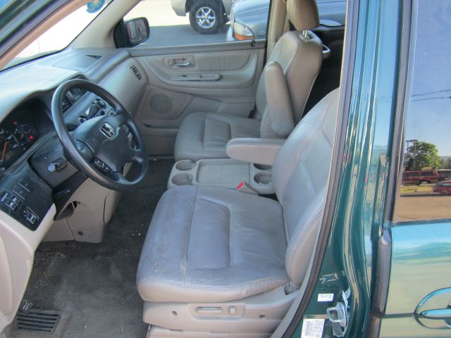 Honda Odyssey LS 2WD MiniVan