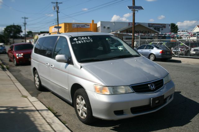 Honda Odyssey 2002 photo 2