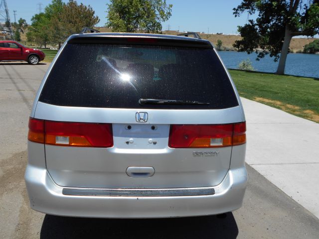 Honda Odyssey 2002 photo 1