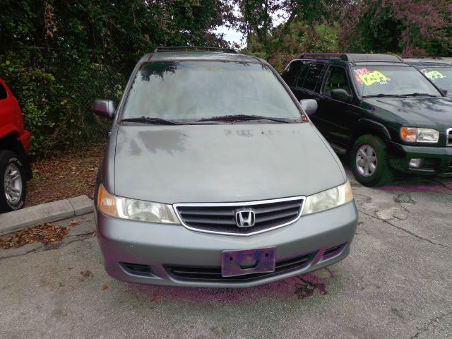 Honda Odyssey 2002 photo 3