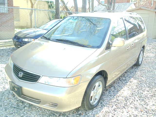 Honda Odyssey 2003 photo 4