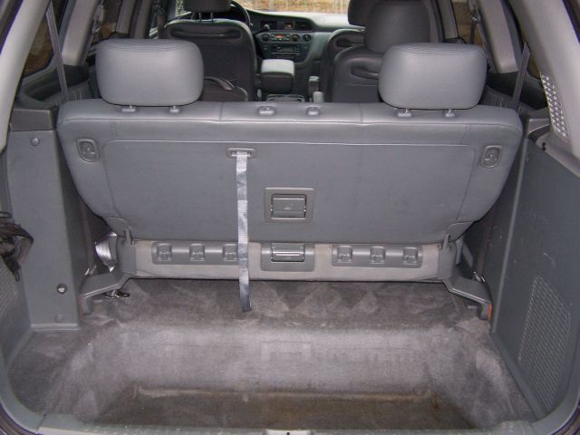 Honda Odyssey 2003 photo 2