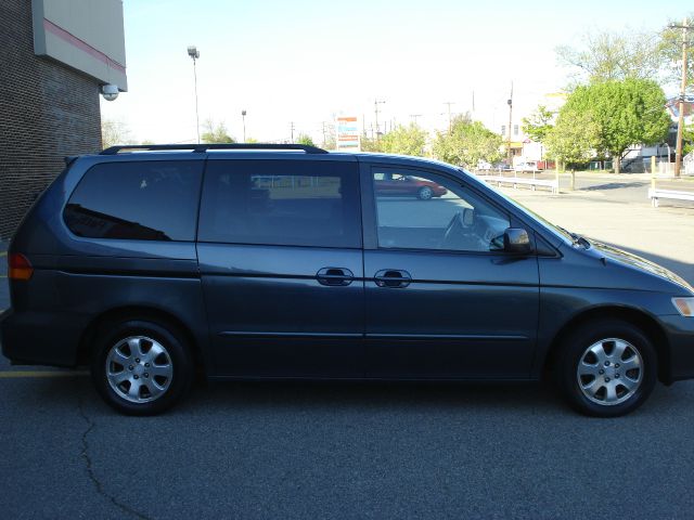 Honda Odyssey 2003 photo 10