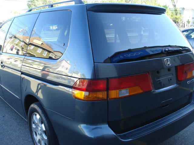 Honda Odyssey 2003 photo 16