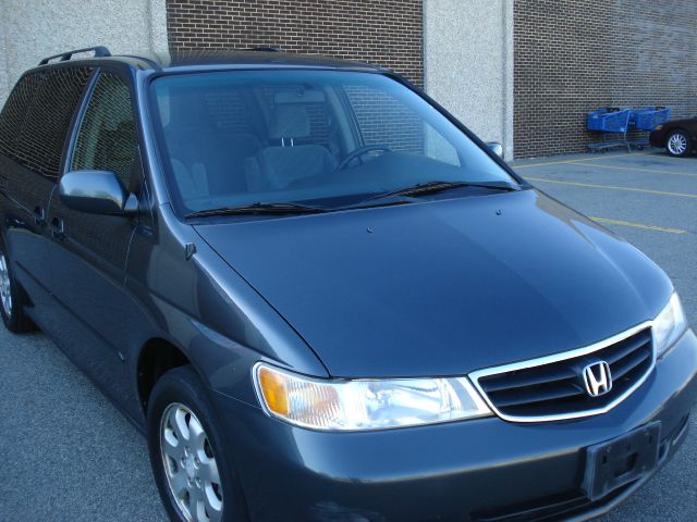 Honda Odyssey 2003 photo 4