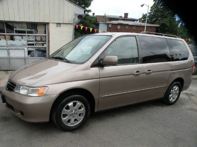 Honda Odyssey 2003 photo 4