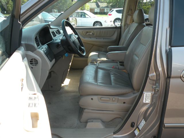 Honda Odyssey LS 2WD MiniVan