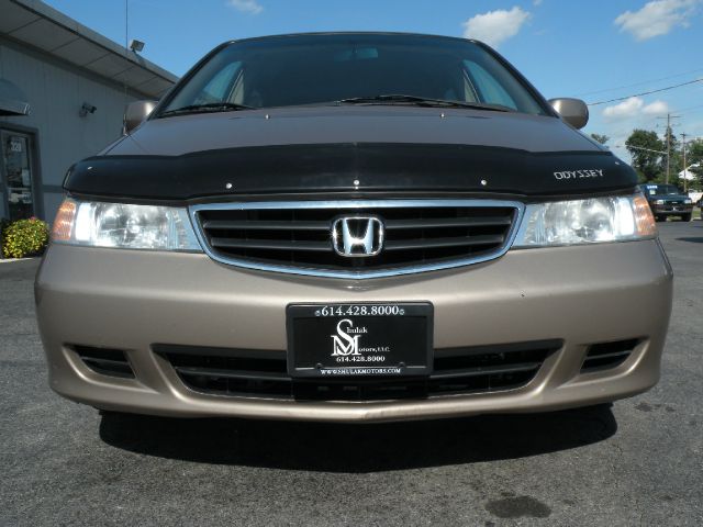 Honda Odyssey 2003 photo 1