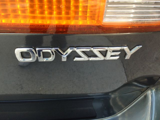 Honda Odyssey 2003 photo 4