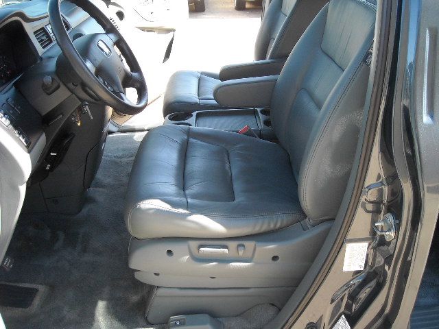 Honda Odyssey 2003 photo 25