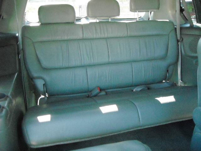 Honda Odyssey 2003 photo 29