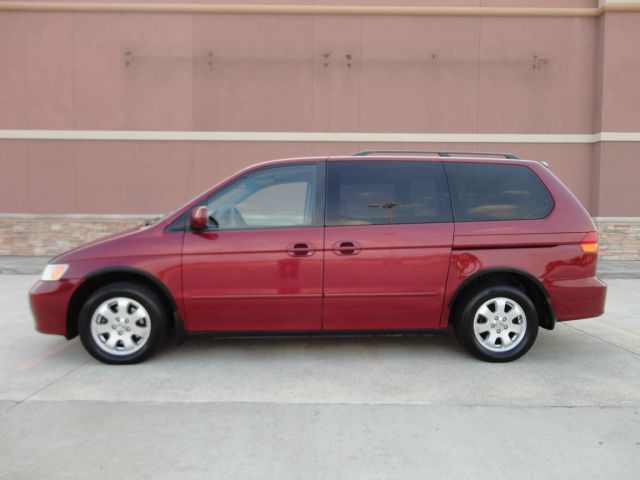 Honda Odyssey 2003 photo 4