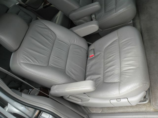 Honda Odyssey 2003 photo 12