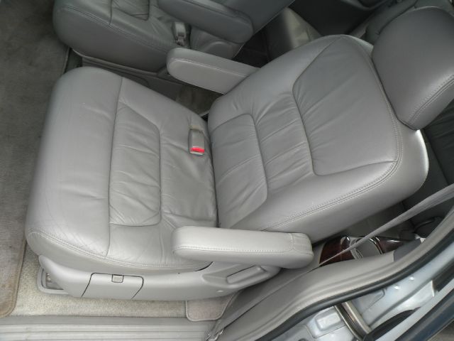 Honda Odyssey 2003 photo 13