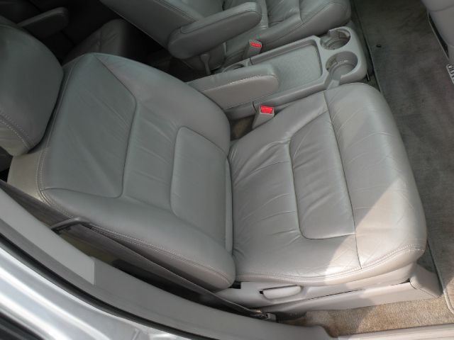 Honda Odyssey 2003 photo 25