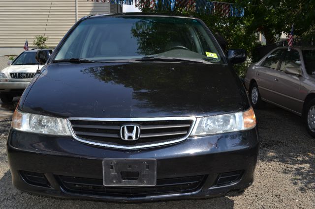 Honda Odyssey 2003 photo 3