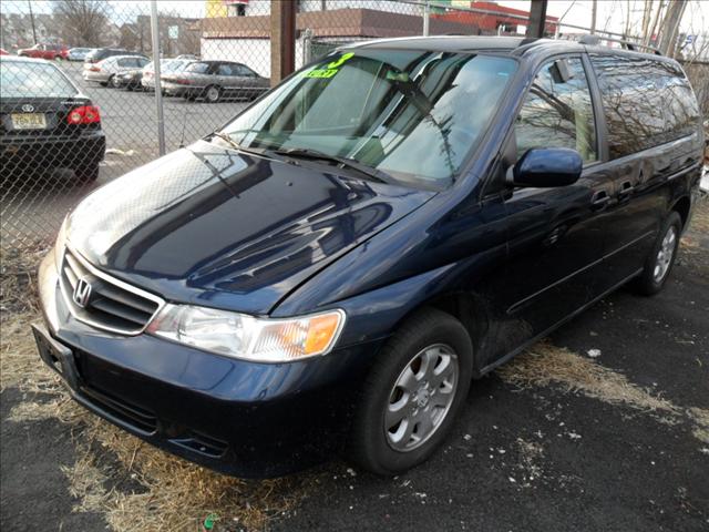 Honda Odyssey 2003 photo 1