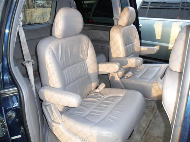 Honda Odyssey 2003 photo 5