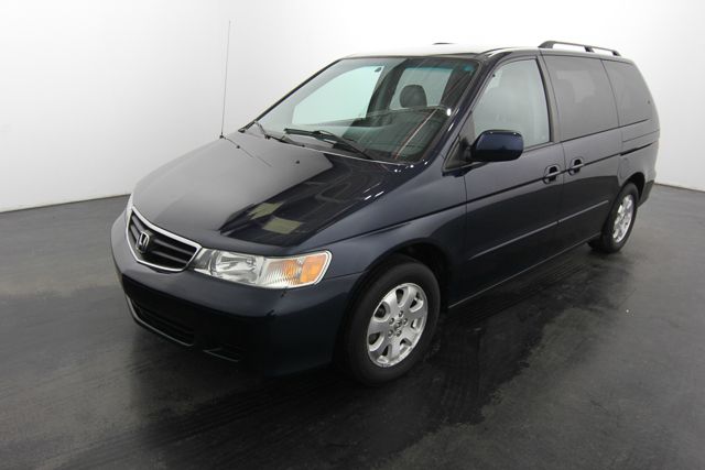 Honda Odyssey 2003 photo 1