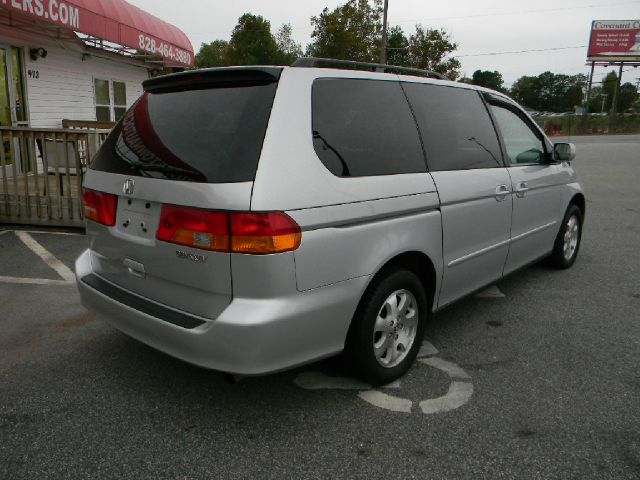 Honda Odyssey 2003 photo 4