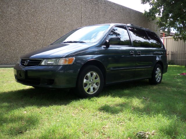 Honda Odyssey 2003 photo 4